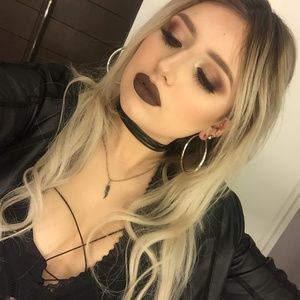 Meet your Posher, Yaisa